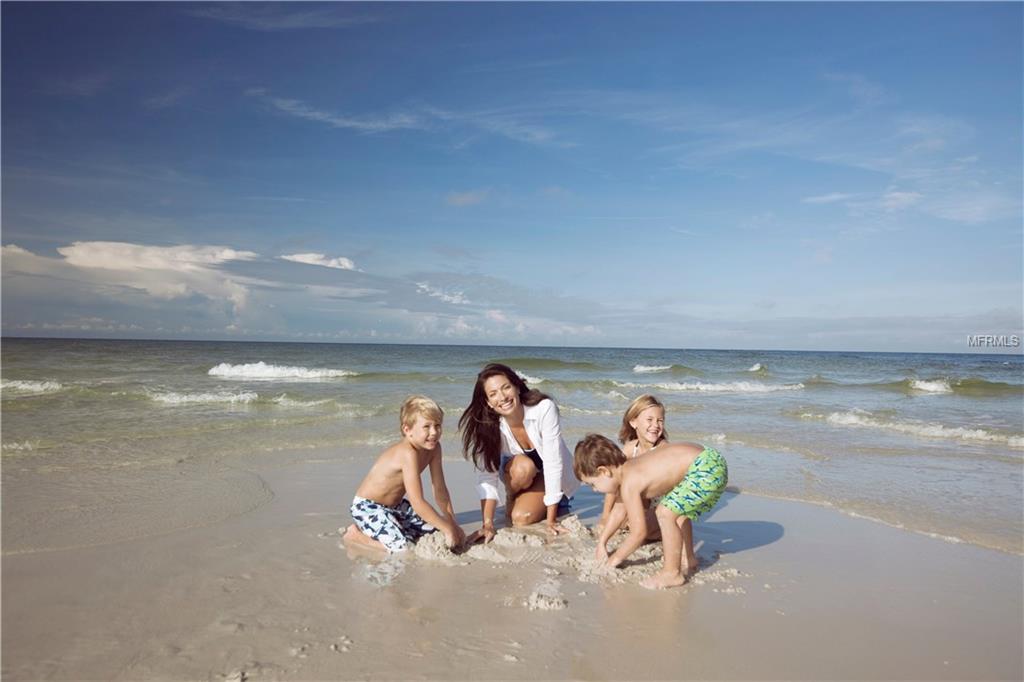 1016 41ST STREET COURT W, BRADENTON, Florida 34205, 3 Bedrooms Bedrooms, 5 Rooms Rooms,2 BathroomsBathrooms,Residential,For sale,41ST STREET,A4204635