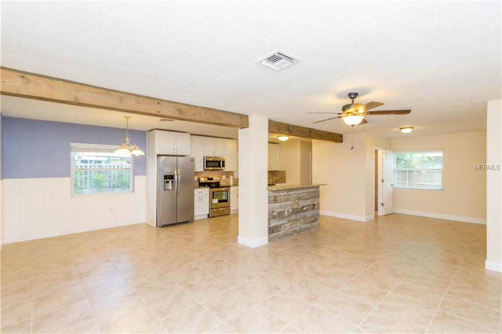 1016 41ST STREET COURT W, BRADENTON, Florida 34205, 3 Bedrooms Bedrooms, 5 Rooms Rooms,2 BathroomsBathrooms,Residential,For sale,41ST STREET,A4204635