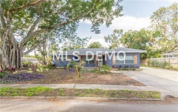 1016 41ST STREET COURT W, BRADENTON, Florida 34205, 3 Bedrooms Bedrooms, 5 Rooms Rooms,2 BathroomsBathrooms,Residential,For sale,41ST STREET,A4204635
