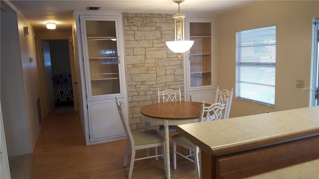 302 SAGO PALM STREET, LARGO, Florida 33778, 2 Bedrooms Bedrooms, 6 Rooms Rooms,2 BathroomsBathrooms,Residential,For sale,SAGO PALM,U7844099