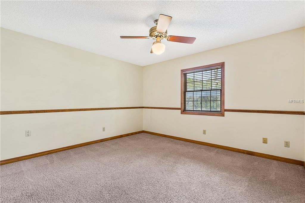 2430 MOCKINGBIRD AVE, SAINT CLOUD, Florida 34771, 4 Bedrooms Bedrooms, 6 Rooms Rooms,2 BathroomsBathrooms,Residential,For sale,MOCKINGBIRD AVE,S4856456