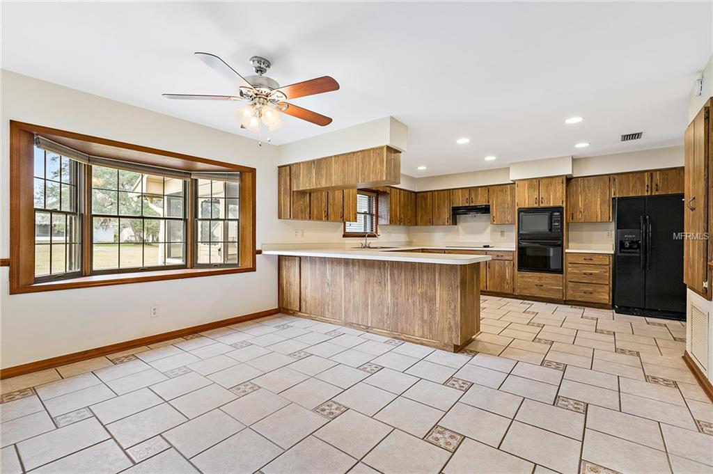 2430 MOCKINGBIRD AVE, SAINT CLOUD, Florida 34771, 4 Bedrooms Bedrooms, 6 Rooms Rooms,2 BathroomsBathrooms,Residential,For sale,MOCKINGBIRD AVE,S4856456