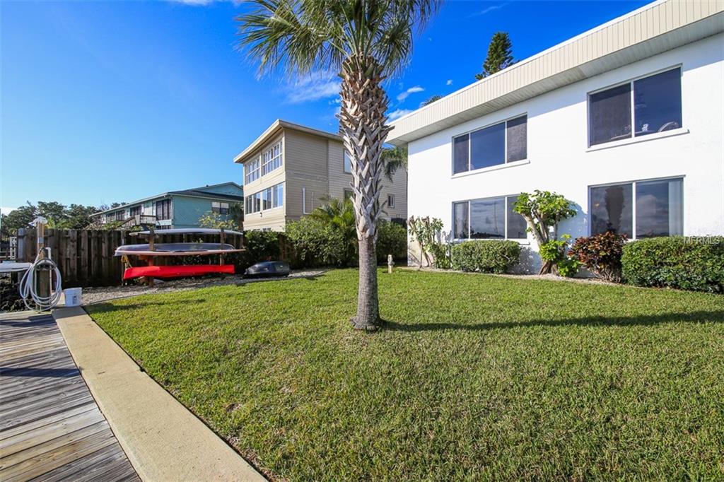 5055 N BEACH ROAD, ENGLEWOOD, Florida 34223, 2 Bedrooms Bedrooms, 4 Rooms Rooms,1 BathroomBathrooms,Residential,For sale,BEACH,D5922775
