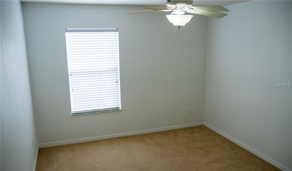 9833 BENNINGTON CHASE DRIVE, ORLANDO, Florida 32829, 5 Bedrooms Bedrooms, 6 Rooms Rooms,3 BathroomsBathrooms,Residential,For sale,BENNINGTON CHASE,V4722769