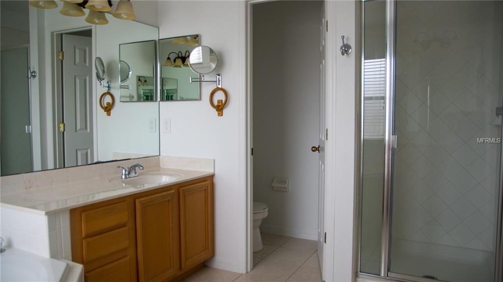 9833 BENNINGTON CHASE DRIVE, ORLANDO, Florida 32829, 5 Bedrooms Bedrooms, 6 Rooms Rooms,3 BathroomsBathrooms,Residential,For sale,BENNINGTON CHASE,V4722769