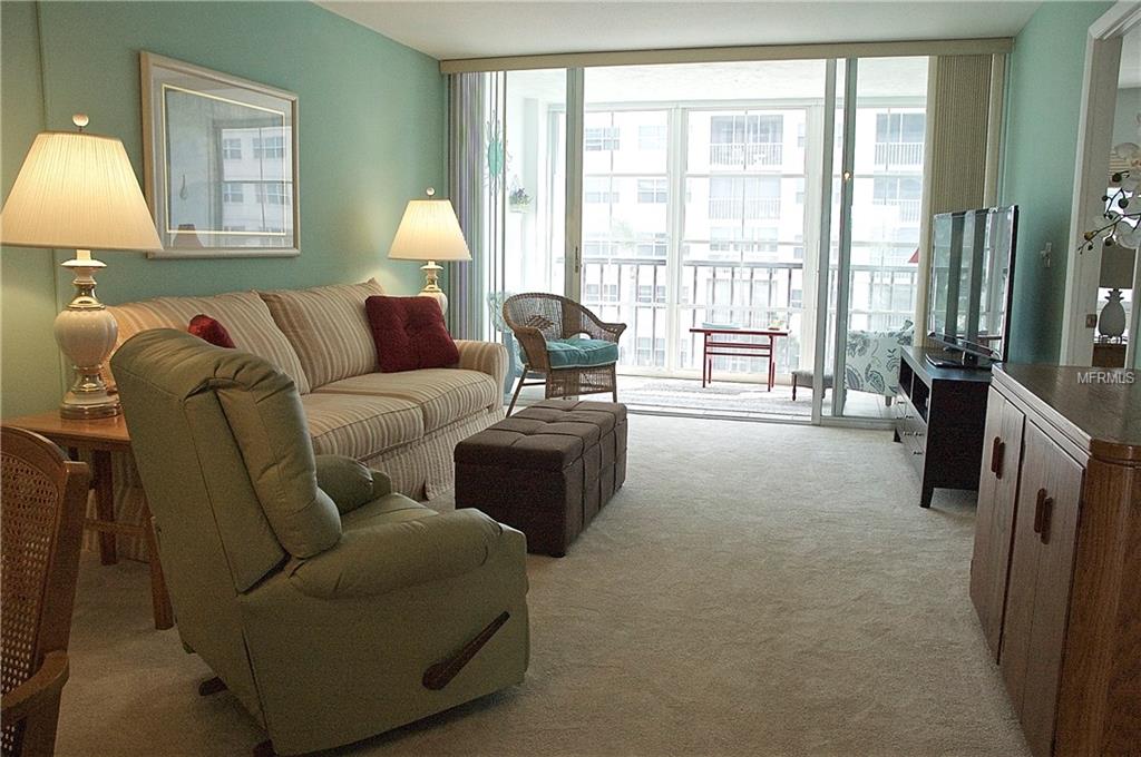 244 SAINT AUGUSTINE AVENUE, VENICE, Florida 34285, 2 Bedrooms Bedrooms, 6 Rooms Rooms,2 BathroomsBathrooms,Residential,For sale,SAINT AUGUSTINE,N5916284