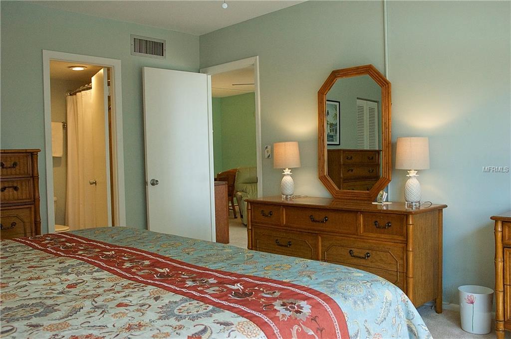 244 SAINT AUGUSTINE AVENUE, VENICE, Florida 34285, 2 Bedrooms Bedrooms, 6 Rooms Rooms,2 BathroomsBathrooms,Residential,For sale,SAINT AUGUSTINE,N5916284