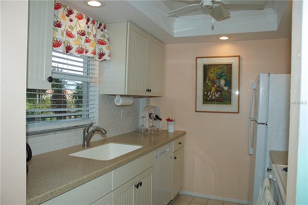 244 SAINT AUGUSTINE AVENUE, VENICE, Florida 34285, 2 Bedrooms Bedrooms, 6 Rooms Rooms,2 BathroomsBathrooms,Residential,For sale,SAINT AUGUSTINE,N5916284