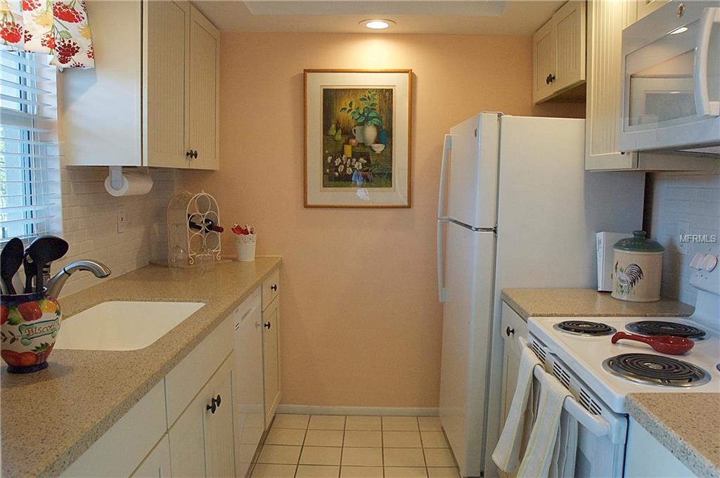 244 SAINT AUGUSTINE AVENUE, VENICE, Florida 34285, 2 Bedrooms Bedrooms, 6 Rooms Rooms,2 BathroomsBathrooms,Residential,For sale,SAINT AUGUSTINE,N5916284