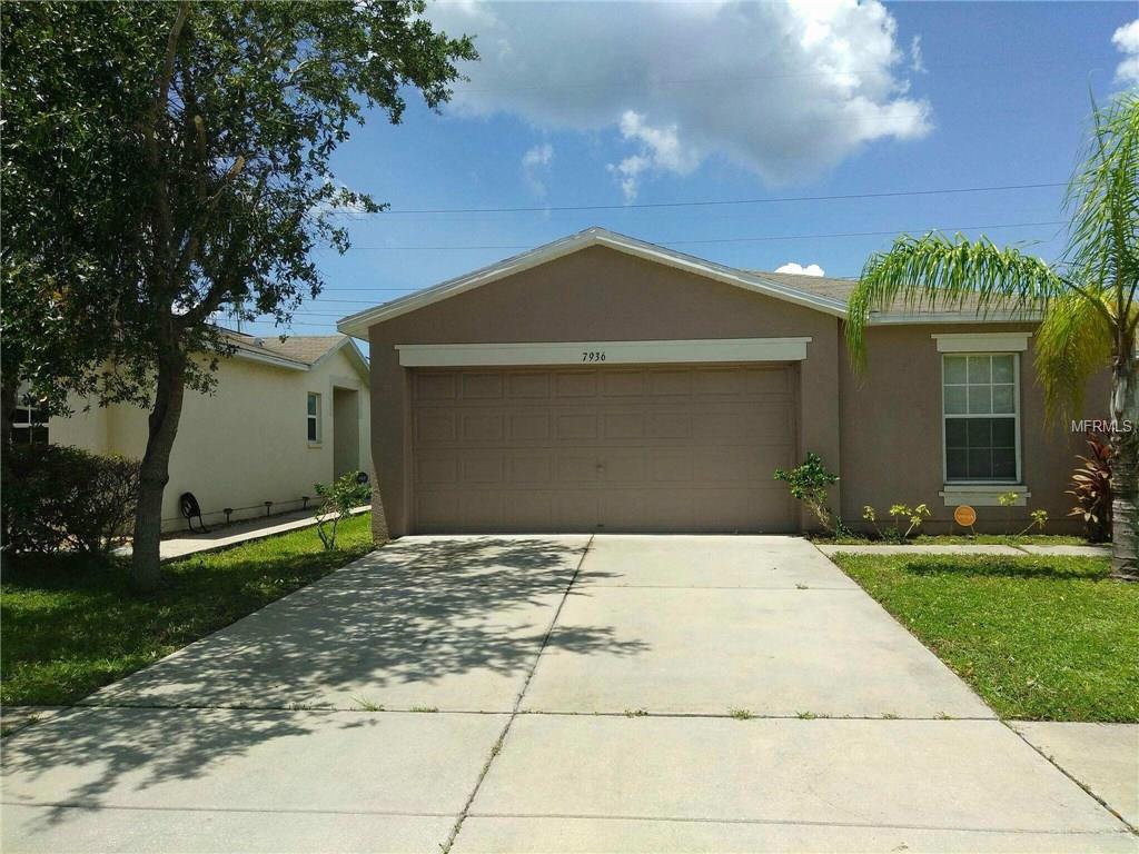 7936 CARRIAGE POINTE DRIVE, GIBSONTON, Florida 33534, 3 Bedrooms Bedrooms, ,2 BathroomsBathrooms,Rental,For Rent,CARRIAGE POINTE,T2928381