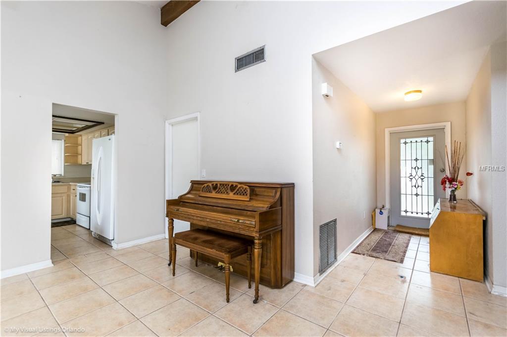 11238 HAVERSHAM COURT, ORLANDO, Florida 32837, 4 Bedrooms Bedrooms, 3 Rooms Rooms,2 BathroomsBathrooms,Residential,For sale,HAVERSHAM,O5560939