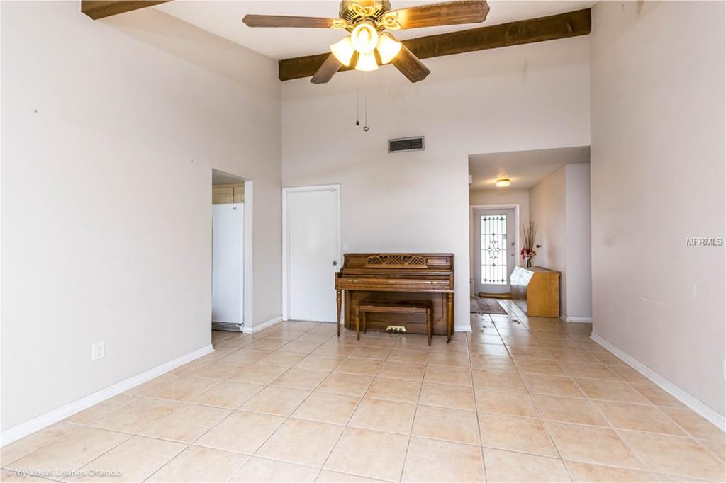 11238 HAVERSHAM COURT, ORLANDO, Florida 32837, 4 Bedrooms Bedrooms, 3 Rooms Rooms,2 BathroomsBathrooms,Residential,For sale,HAVERSHAM,O5560939