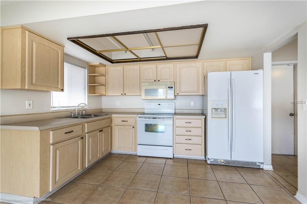 11238 HAVERSHAM COURT, ORLANDO, Florida 32837, 4 Bedrooms Bedrooms, 3 Rooms Rooms,2 BathroomsBathrooms,Residential,For sale,HAVERSHAM,O5560939