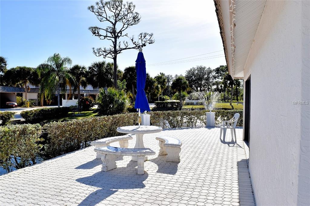 926 CAPRI ISLES BOULEVARD, VENICE, Florida 34292, 2 Bedrooms Bedrooms, 6 Rooms Rooms,2 BathroomsBathrooms,Residential,For sale,CAPRI ISLES,A4209655