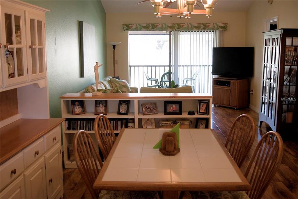 926 CAPRI ISLES BOULEVARD, VENICE, Florida 34292, 2 Bedrooms Bedrooms, 6 Rooms Rooms,2 BathroomsBathrooms,Residential,For sale,CAPRI ISLES,A4209655