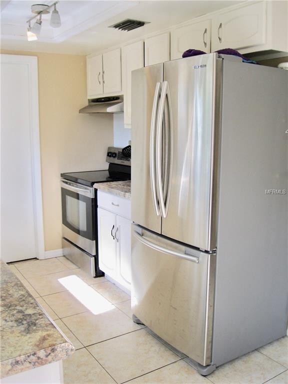 2200 HENDERSON DRIVE, ORLANDO, Florida 32806, 3 Bedrooms Bedrooms, 6 Rooms Rooms,2 BathroomsBathrooms,Residential,For sale,HENDERSON,O5561630