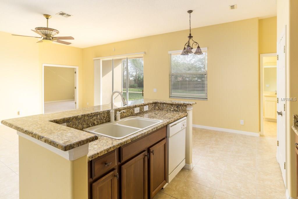 229 CREPE MYRTLE DRIVE, GROVELAND, Florida 34736, 3 Bedrooms Bedrooms, 8 Rooms Rooms,2 BathroomsBathrooms,Residential,For sale,CREPE MYRTLE,R4707419