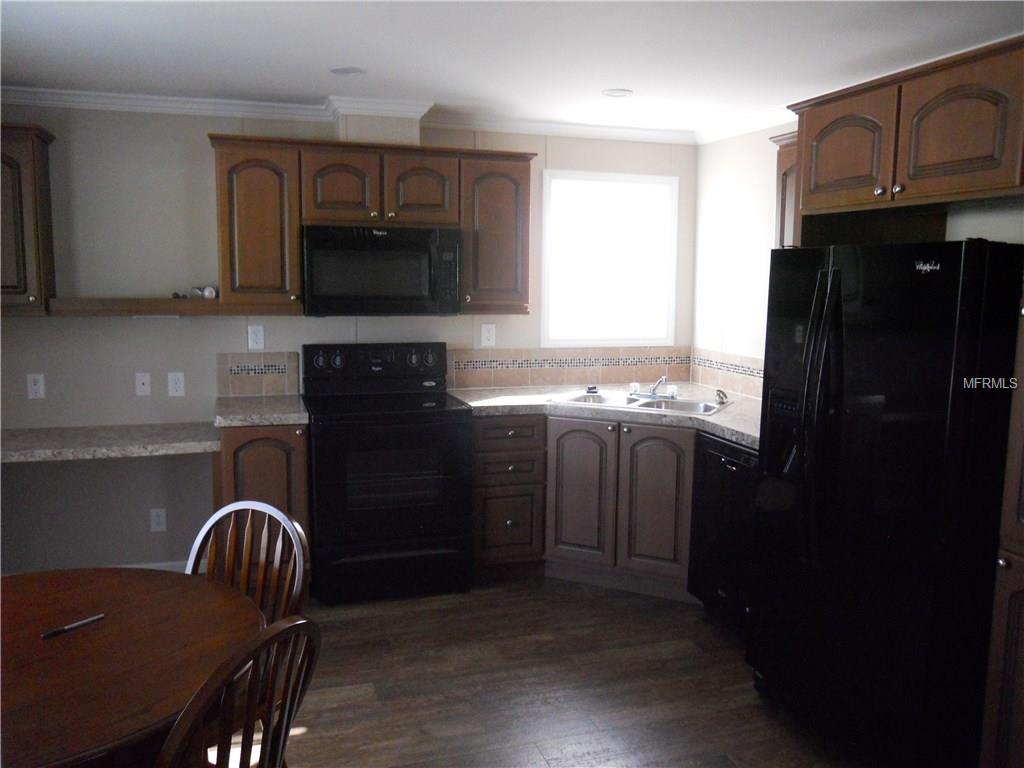 18675 US HIGHWAY 19 N, CLEARWATER, Florida 33764, 2 Bedrooms Bedrooms, 4 Rooms Rooms,2 BathroomsBathrooms,Residential,For sale,US HIGHWAY 19,U7799988