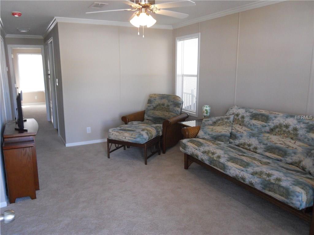 18675 US HIGHWAY 19 N, CLEARWATER, Florida 33764, 2 Bedrooms Bedrooms, 4 Rooms Rooms,2 BathroomsBathrooms,Residential,For sale,US HIGHWAY 19,U7799988