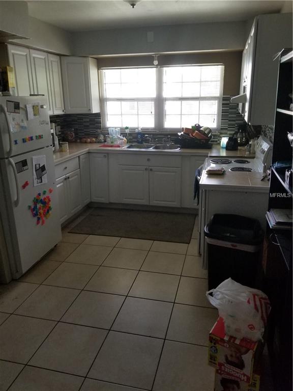 2924 W SPRUCE STREET, TAMPA, Florida 33607, 4 Bedrooms Bedrooms, 7 Rooms Rooms,3 BathroomsBathrooms,Residential,For sale,SPRUCE,T2899899