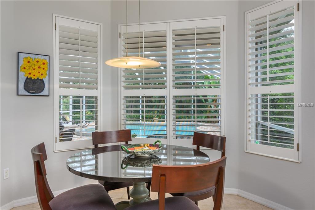 8163 ABINGDON COURT, UNIVERSITY PARK, Florida 34201, 3 Bedrooms Bedrooms, 7 Rooms Rooms,2 BathroomsBathrooms,Residential,For sale,ABINGDON,A4199135