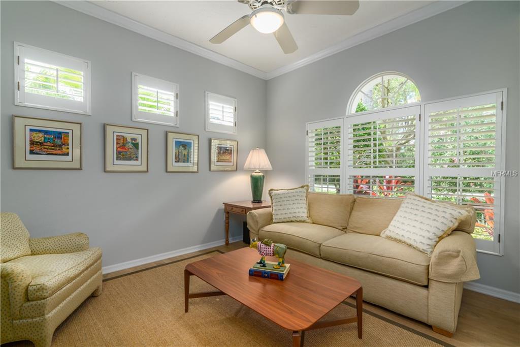 8163 ABINGDON COURT, UNIVERSITY PARK, Florida 34201, 3 Bedrooms Bedrooms, 7 Rooms Rooms,2 BathroomsBathrooms,Residential,For sale,ABINGDON,A4199135