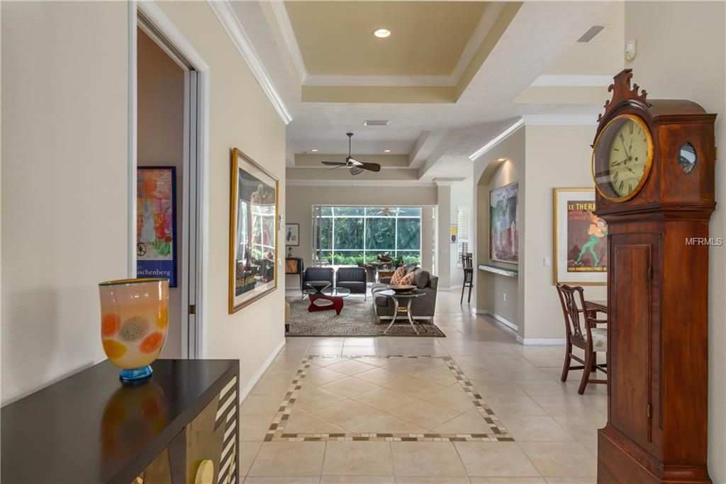 8163 ABINGDON COURT, UNIVERSITY PARK, Florida 34201, 3 Bedrooms Bedrooms, 7 Rooms Rooms,2 BathroomsBathrooms,Residential,For sale,ABINGDON,A4199135