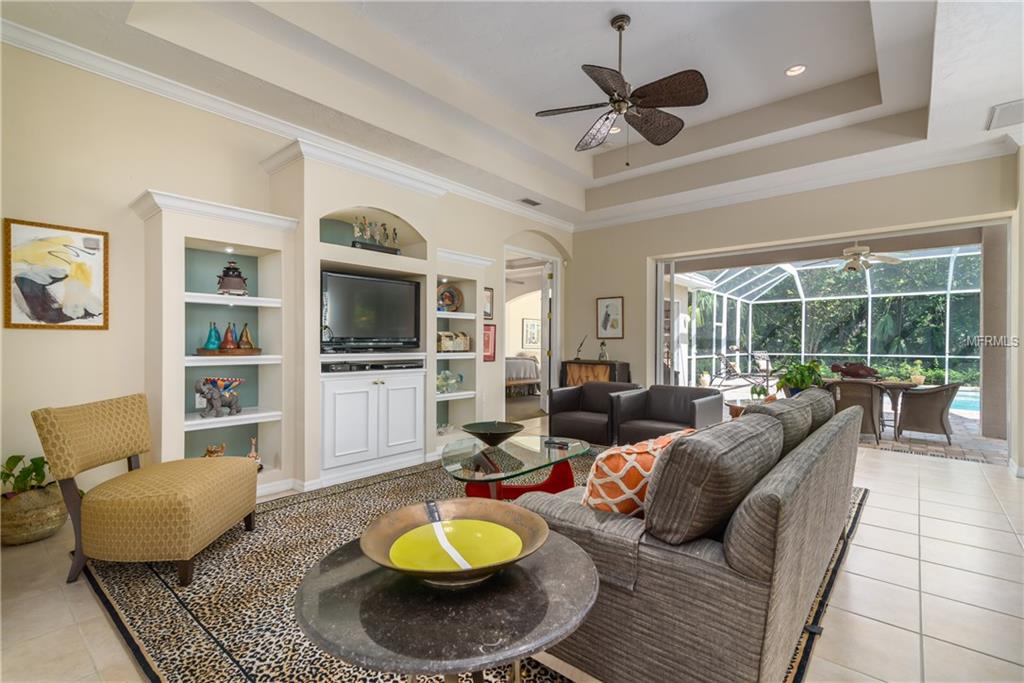 8163 ABINGDON COURT, UNIVERSITY PARK, Florida 34201, 3 Bedrooms Bedrooms, 7 Rooms Rooms,2 BathroomsBathrooms,Residential,For sale,ABINGDON,A4199135