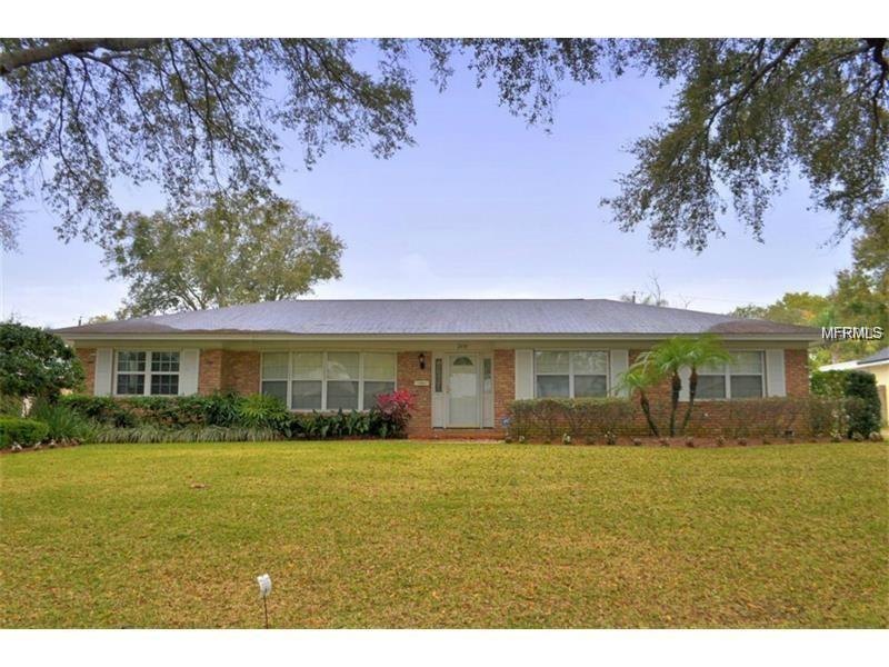 2430 DELORAINE TRAIL, MAITLAND, Florida 32751, 4 Bedrooms Bedrooms, 9 Rooms Rooms,2 BathroomsBathrooms,Rental,For Rent,DELORAINE,O5561759