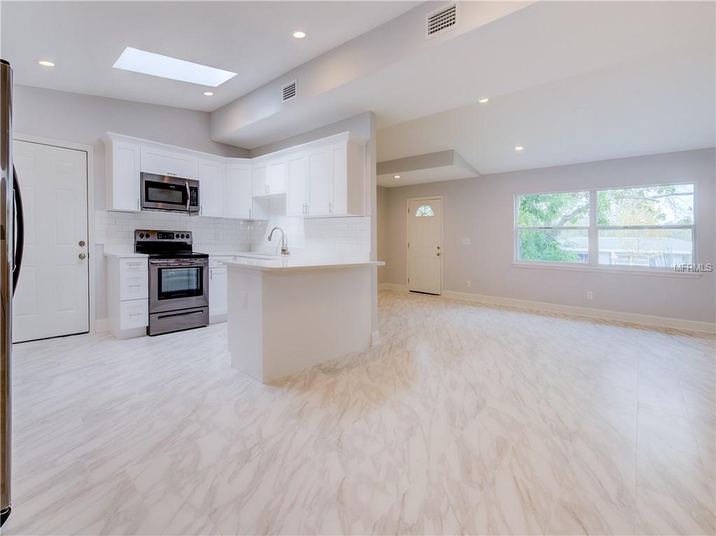 1557 TUSCOLA ROAD, CLEARWATER, Florida 33756, 3 Bedrooms Bedrooms, 6 Rooms Rooms,2 BathroomsBathrooms,Residential,For sale,TUSCOLA,U7841725