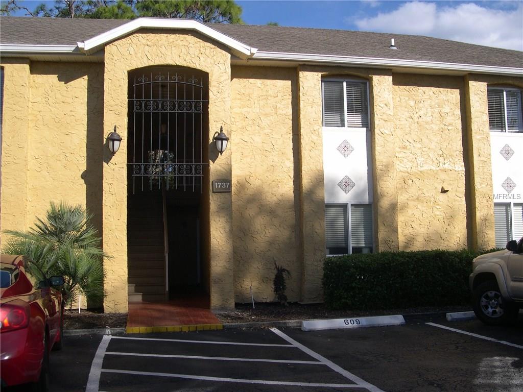 1737 PARAKEET WAY, SARASOTA, Florida 34232, 2 Bedrooms Bedrooms, 4 Rooms Rooms,2 BathroomsBathrooms,Residential,For sale,PARAKEET,A4205528