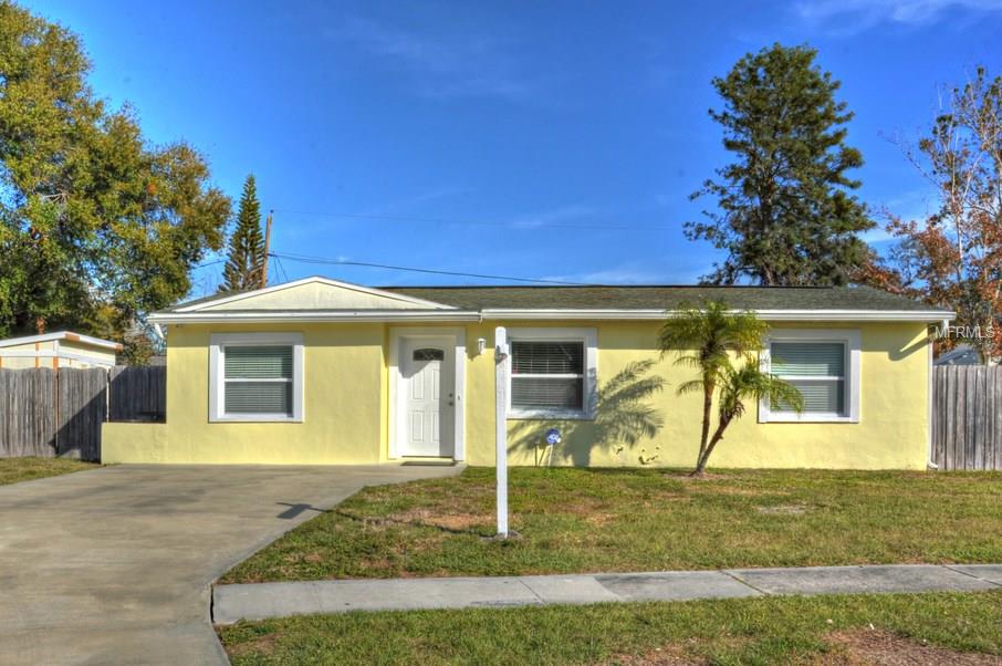8199 MARTIN LANE, SEMINOLE, Florida 33777, 3 Bedrooms Bedrooms, 6 Rooms Rooms,2 BathroomsBathrooms,Residential,For sale,MARTIN,U7843428