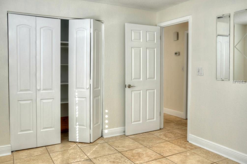 8199 MARTIN LANE, SEMINOLE, Florida 33777, 3 Bedrooms Bedrooms, 6 Rooms Rooms,2 BathroomsBathrooms,Residential,For sale,MARTIN,U7843428