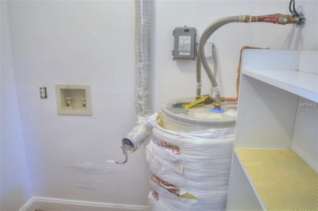 8199 MARTIN LANE, SEMINOLE, Florida 33777, 3 Bedrooms Bedrooms, 6 Rooms Rooms,2 BathroomsBathrooms,Residential,For sale,MARTIN,U7843428