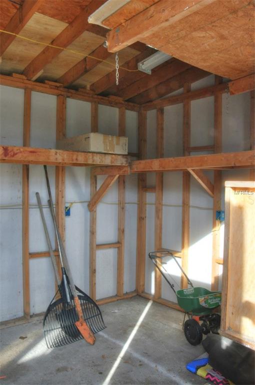 8199 MARTIN LANE, SEMINOLE, Florida 33777, 3 Bedrooms Bedrooms, 6 Rooms Rooms,2 BathroomsBathrooms,Residential,For sale,MARTIN,U7843428