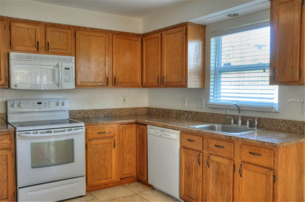 8199 MARTIN LANE, SEMINOLE, Florida 33777, 3 Bedrooms Bedrooms, 6 Rooms Rooms,2 BathroomsBathrooms,Residential,For sale,MARTIN,U7843428