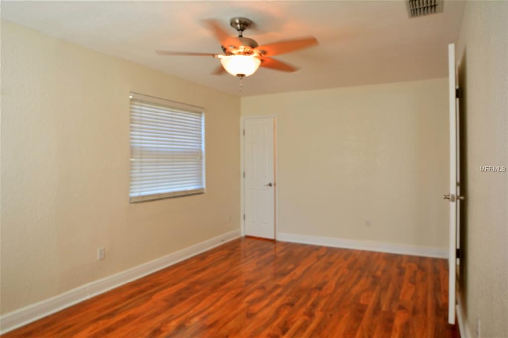 8199 MARTIN LANE, SEMINOLE, Florida 33777, 3 Bedrooms Bedrooms, 6 Rooms Rooms,2 BathroomsBathrooms,Residential,For sale,MARTIN,U7843428