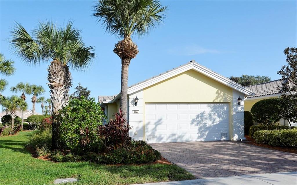 5922 BENEVENTO DRIVE, SARASOTA, Florida 34238, 2 Bedrooms Bedrooms, 3 Rooms Rooms,2 BathroomsBathrooms,Rental,For Rent,BENEVENTO,A4209993