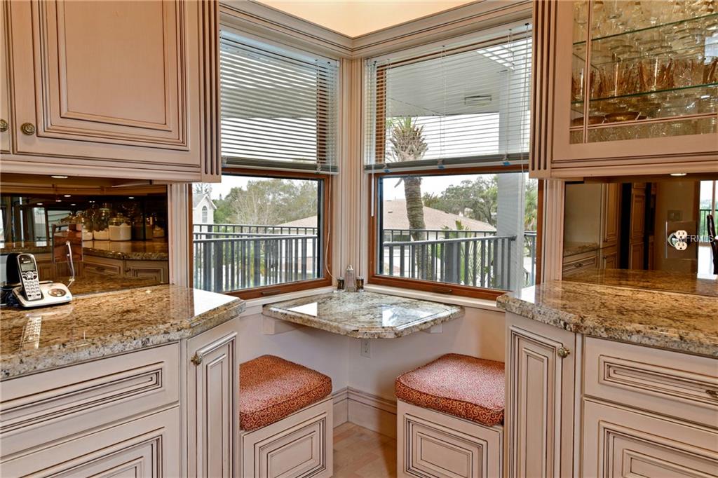 515 LEFFINGWELL AVENUE, ELLENTON, Florida 34222, 3 Bedrooms Bedrooms, 7 Rooms Rooms,3 BathroomsBathrooms,Residential,For sale,LEFFINGWELL,A4208278