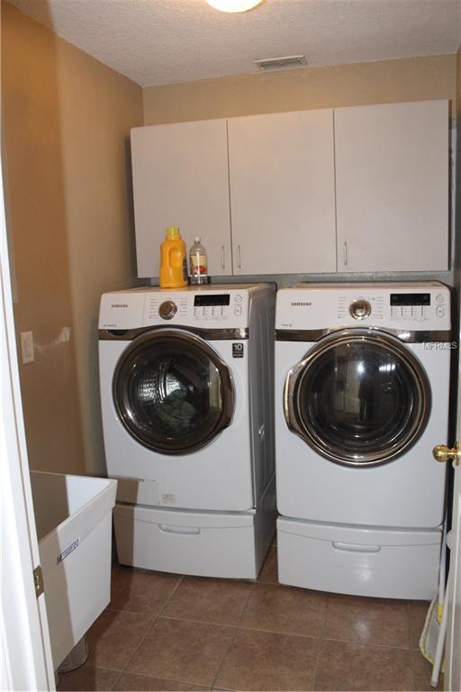 46 HOLLOW PINE DRIVE, DEBARY, Florida 32713, 3 Bedrooms Bedrooms, 6 Rooms Rooms,2 BathroomsBathrooms,Residential,For sale,HOLLOW PINE,O5560165