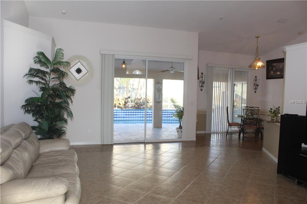 46 HOLLOW PINE DRIVE, DEBARY, Florida 32713, 3 Bedrooms Bedrooms, 6 Rooms Rooms,2 BathroomsBathrooms,Residential,For sale,HOLLOW PINE,O5560165