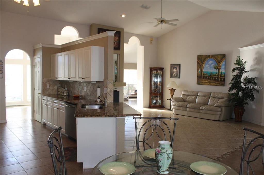 46 HOLLOW PINE DRIVE, DEBARY, Florida 32713, 3 Bedrooms Bedrooms, 6 Rooms Rooms,2 BathroomsBathrooms,Residential,For sale,HOLLOW PINE,O5560165