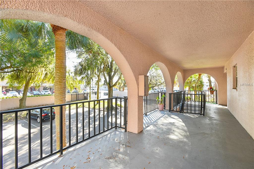 122 N KINGS AVENUE, BRANDON, Florida 33510, 2 Bedrooms Bedrooms, 4 Rooms Rooms,1 BathroomBathrooms,Residential,For sale,KINGS,T2928462