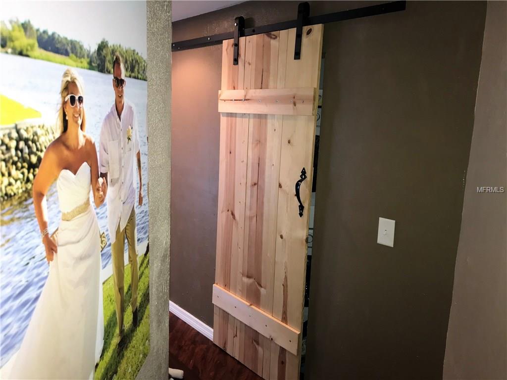 1120 DORA AVENUE, TAVARES, Florida 32778, 4 Bedrooms Bedrooms, 6 Rooms Rooms,2 BathroomsBathrooms,Residential,For sale,DORA,G4852819