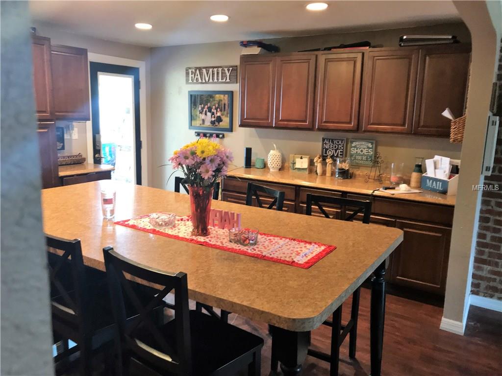 1120 DORA AVENUE, TAVARES, Florida 32778, 4 Bedrooms Bedrooms, 6 Rooms Rooms,2 BathroomsBathrooms,Residential,For sale,DORA,G4852819