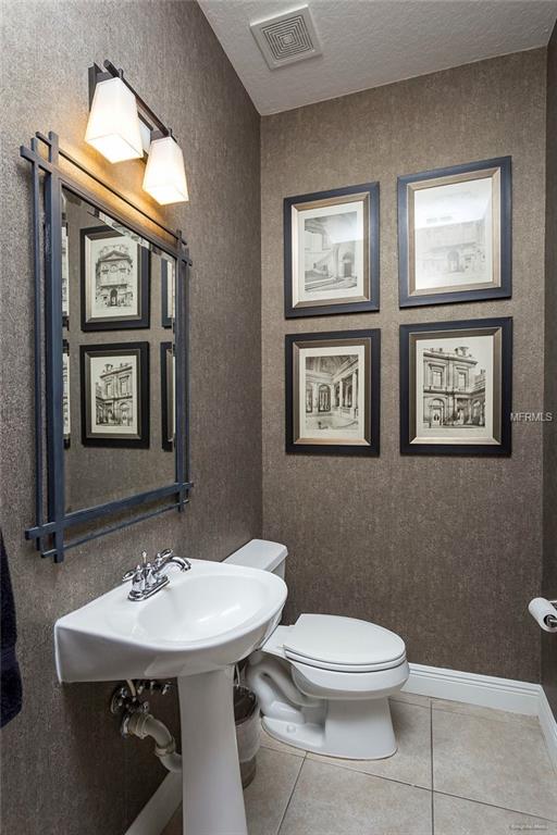 5464 PENWAY DRIVE, ORLANDO, Florida 32814, 4 Bedrooms Bedrooms, 10 Rooms Rooms,3 BathroomsBathrooms,Residential,For sale,PENWAY,O5548197