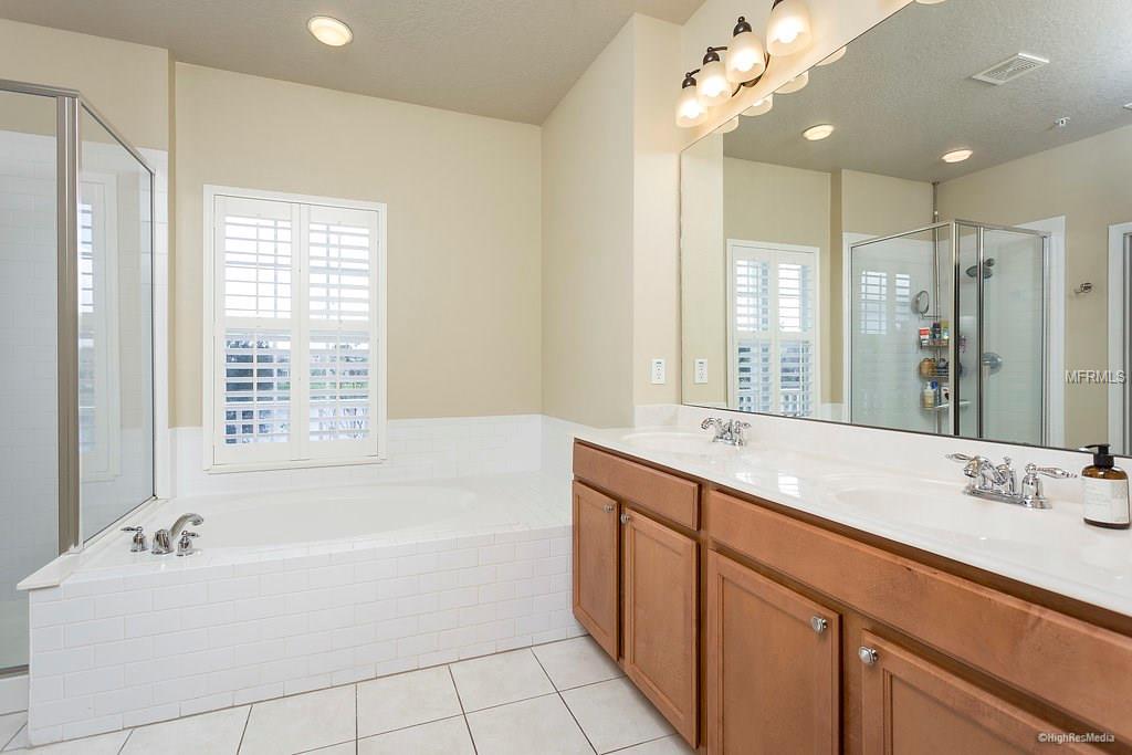 5464 PENWAY DRIVE, ORLANDO, Florida 32814, 4 Bedrooms Bedrooms, 10 Rooms Rooms,3 BathroomsBathrooms,Residential,For sale,PENWAY,O5548197