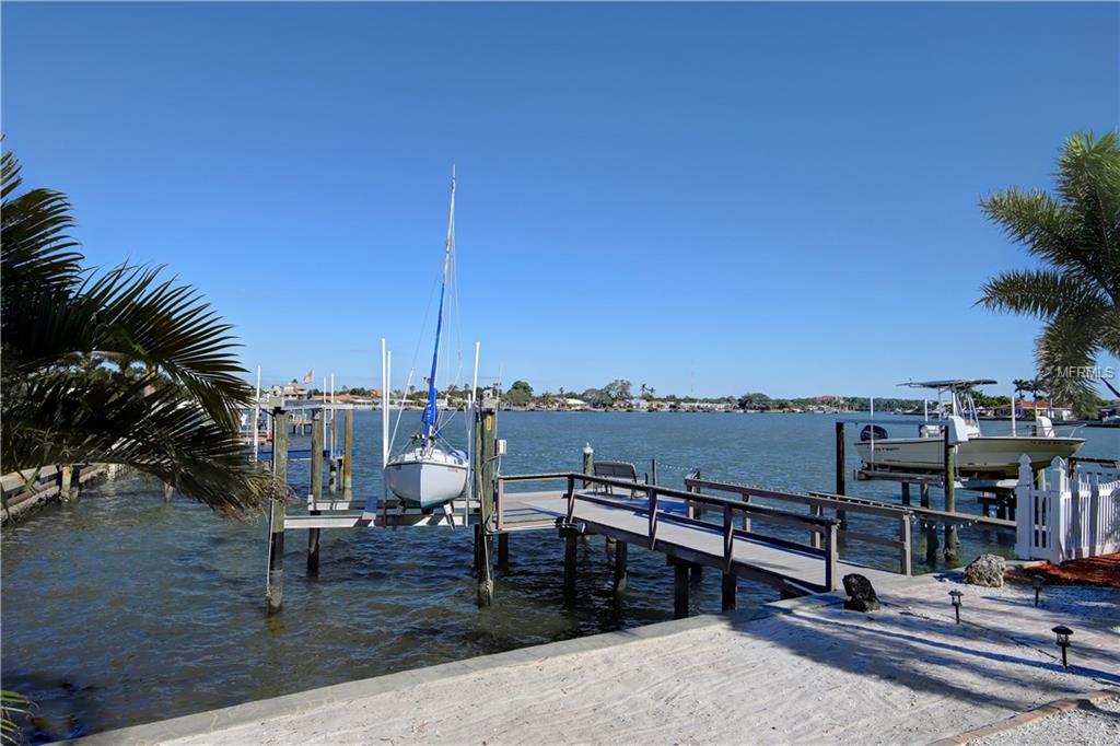 308 173RD AVENUE E, NORTH REDINGTON BEACH, Florida 33708, 2 Bedrooms Bedrooms, 5 Rooms Rooms,2 BathroomsBathrooms,Residential,For sale,173RD,U7840614