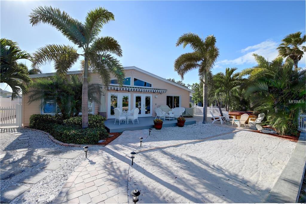 308 173RD AVENUE E, NORTH REDINGTON BEACH, Florida 33708, 2 Bedrooms Bedrooms, 5 Rooms Rooms,2 BathroomsBathrooms,Residential,For sale,173RD,U7840614