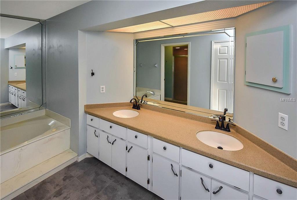 231 GOLD TREE, PUNTA GORDA, Florida 33955, 3 Bedrooms Bedrooms, 6 Rooms Rooms,2 BathroomsBathrooms,Residential,For sale,GOLD TREE,C7247263